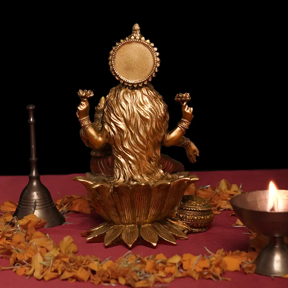 Goddess Laxmi Idol In Polyresin